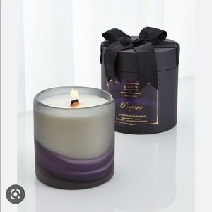 D H and Co candle, brand new in original packaging